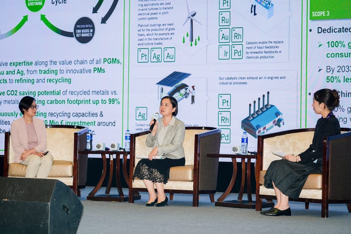 Panel discussion at a precious metals conference